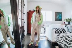 Star Wars: The Mandalorian, Grogu "The Child" Women's Onesie -LOUNGEFLY Store RBF 16387 CC