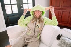 Star Wars: The Mandalorian, Grogu "The Child" Women's Onesie -LOUNGEFLY Store RBF 16461 CF