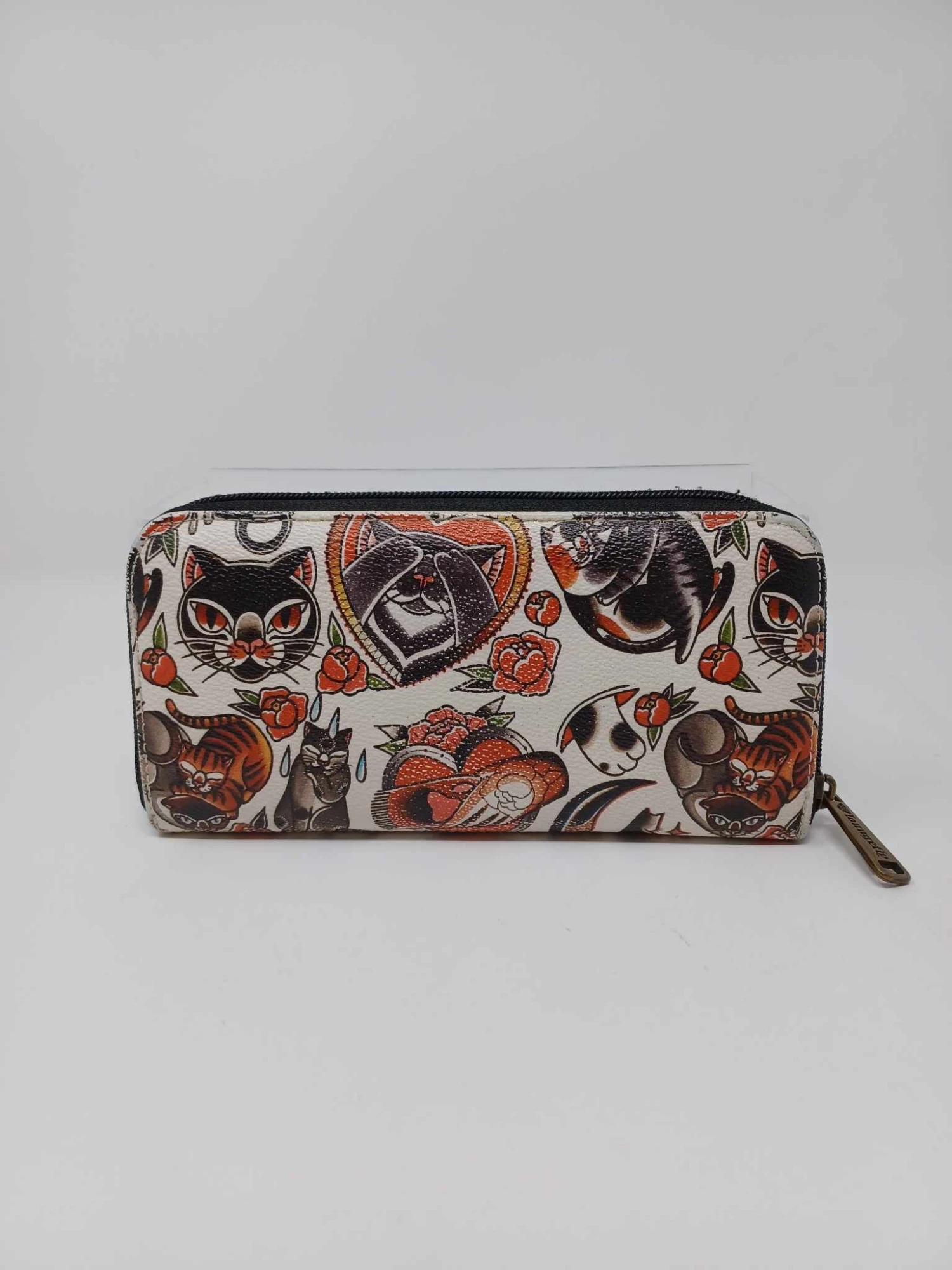 Loungefly Crossbody And Wallet Set Cat Tattoo Flash AOP GUC 7 Loungefly Crossbody And Wallet Set Cat Tattoo Flash AOP GUC - Image 7