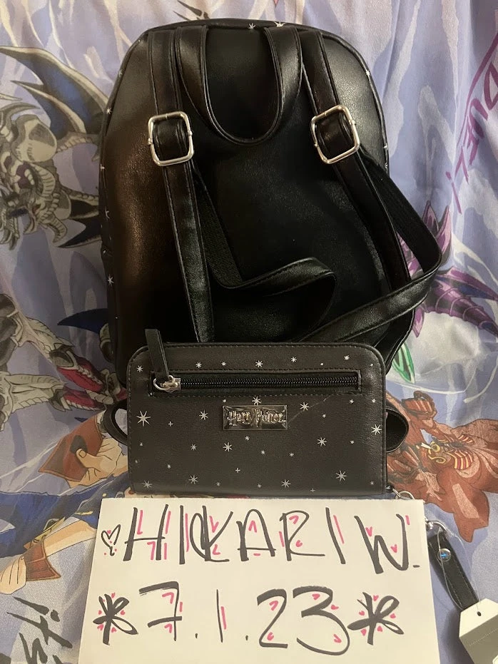 Harry Potter Mini Backpack Wallet Set Hogwarts Is My Home Constellation Bioworld 2 Harry Potter Mini Backpack Wallet Set Hogwarts Is My Home Constellation Bioworld - Image 2